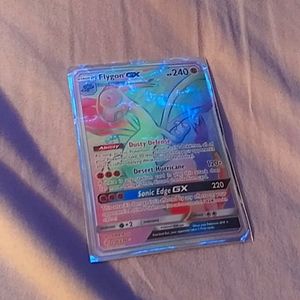 Flygon GX Rainbow rare